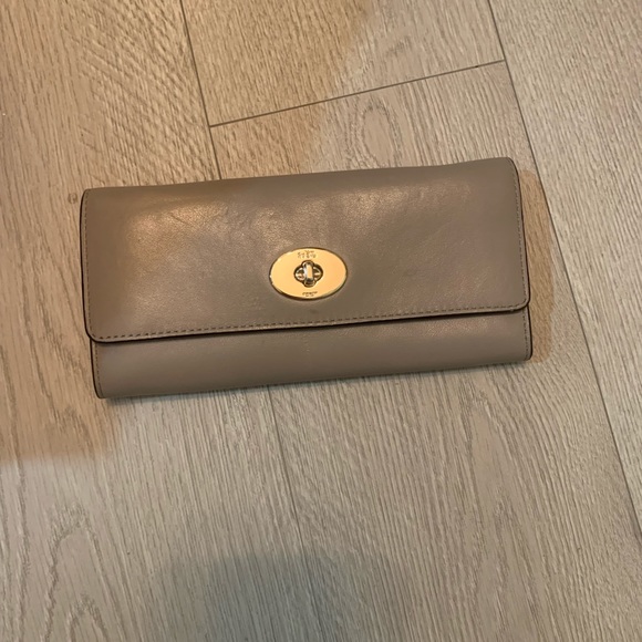 COACH SIDE BAG - Picture 2 of 5